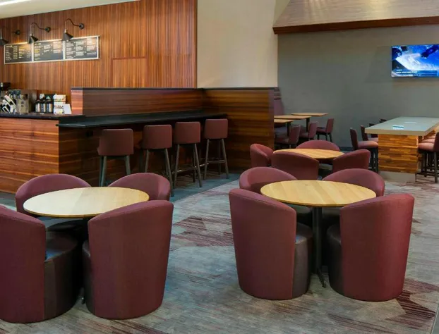 Courtyard by Marriott New Orleans Near the French Quarter hotel detail image 3