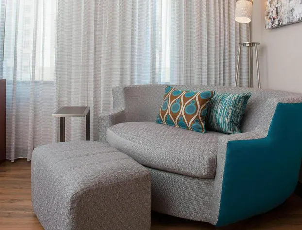 Courtyard by Marriott New Orleans Near the French Quarter hotel detail image 4