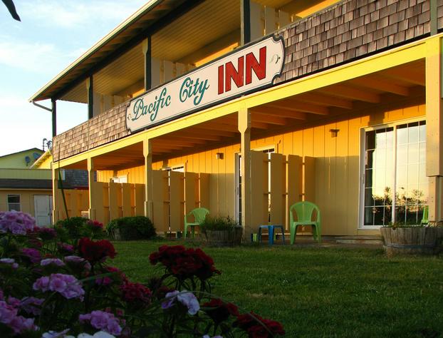 Pacific City Inn hotel detail image 2