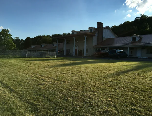 Relax Inn Altoona hotel detail image 2