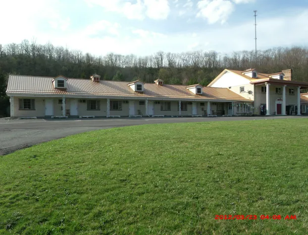 Relax Inn Altoona hotel detail image 4