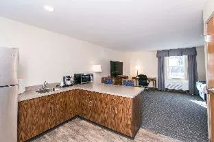 SureStay Plus by Best Western Elizabethtown Lancaster hotel detail image 2