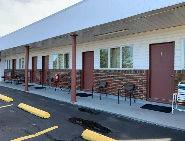 Budget Inn hotel detail image 3