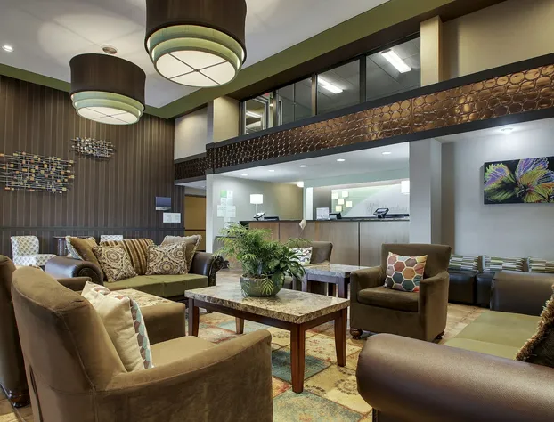 Holiday Inn Westbury - Long Island by IHG hotel detail image 4