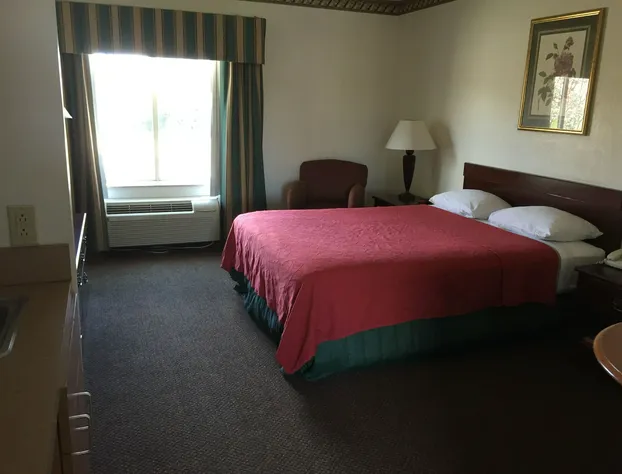 Red Carpet Inn Chambersburg hotel detail image 3