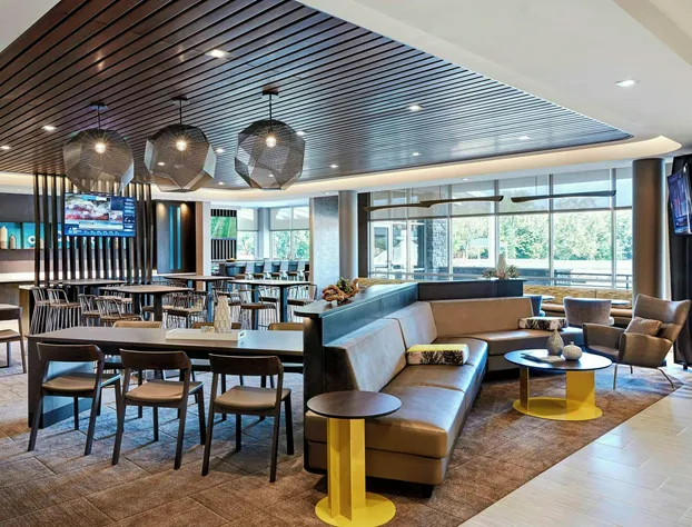 Springhill Suites Pittsburgh Airport hotel detail image 1