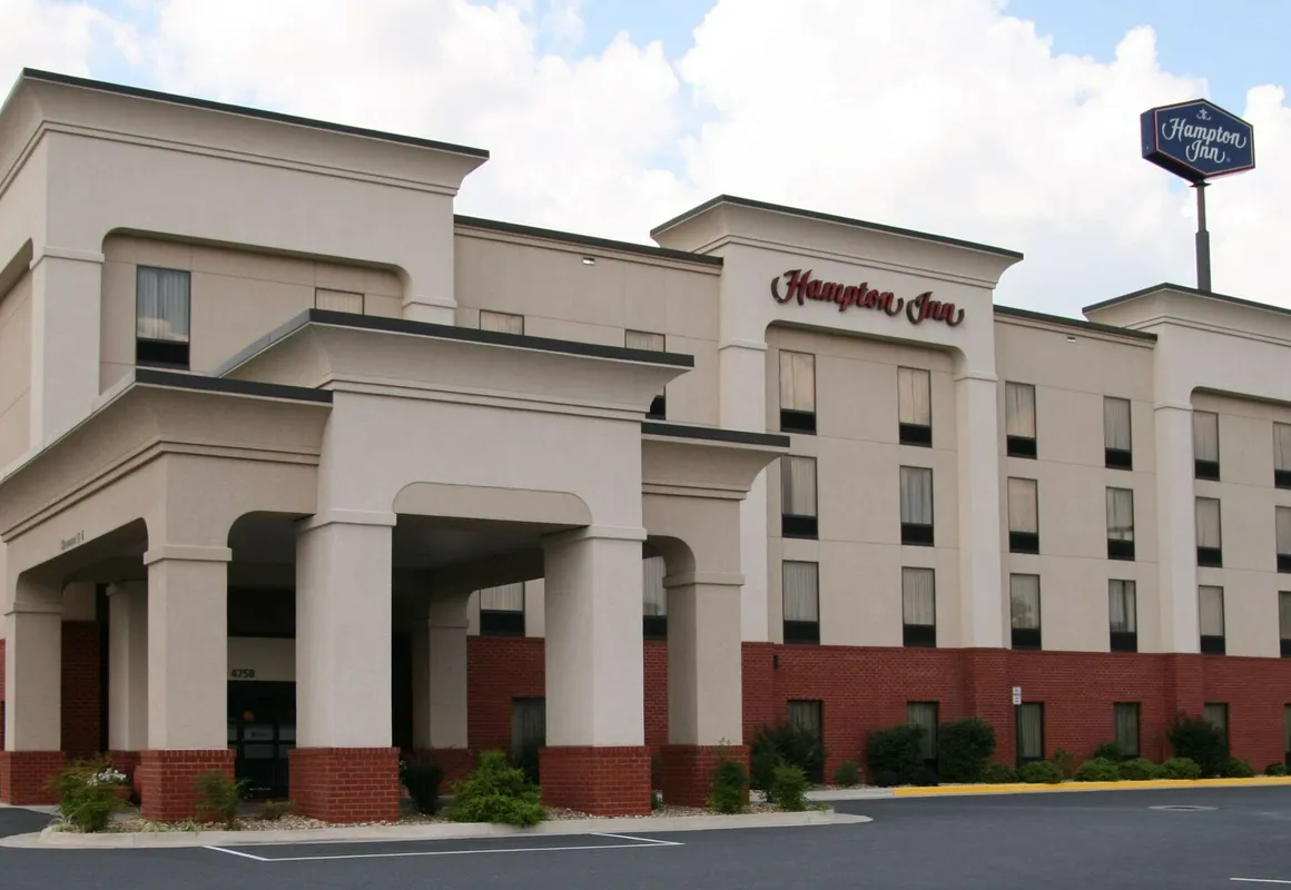 Hampton Inn Martinsburg South-Inwood hotel hero