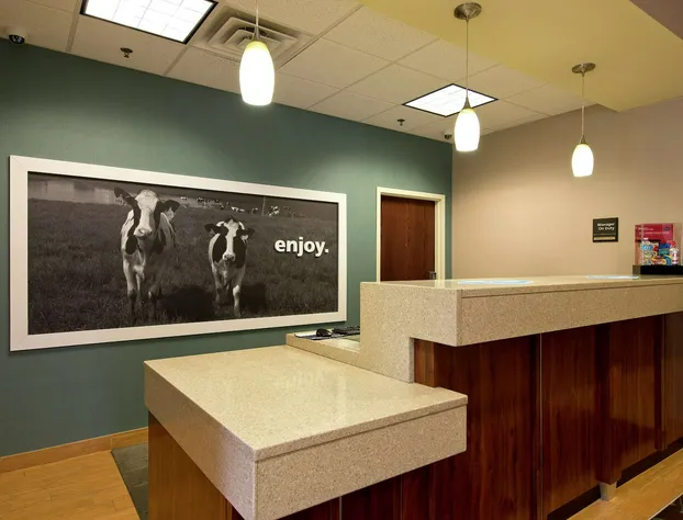 Hampton Inn Martinsburg South-Inwood hotel detail image 3