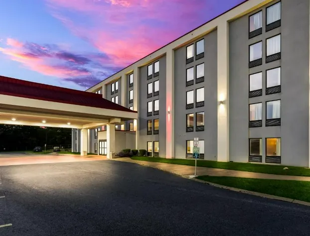 Red Roof Inn Nashville - Music City hotel detail image 3