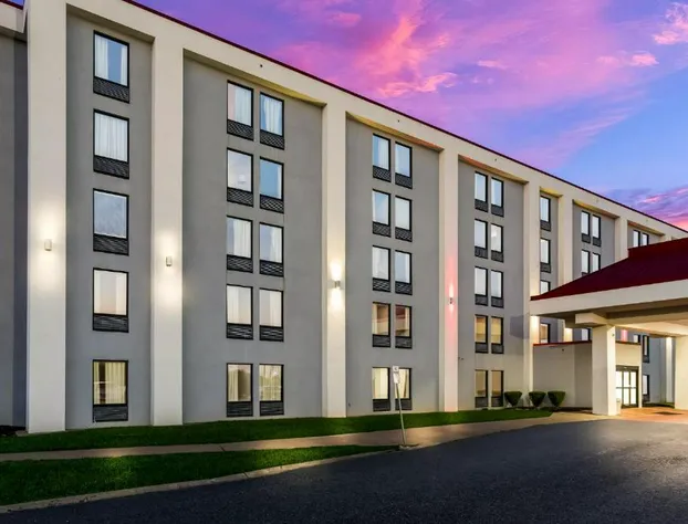 Red Roof Inn Nashville - Music City hotel detail image 4