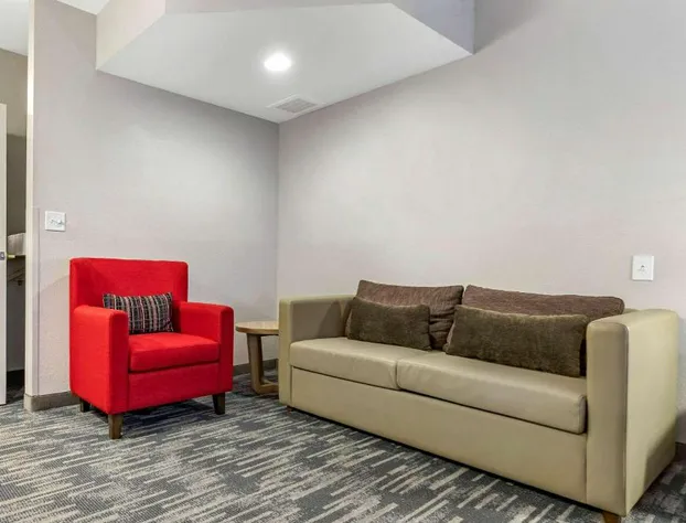 Country Inn & Suites by Radisson, Aiken South hotel detail image 1