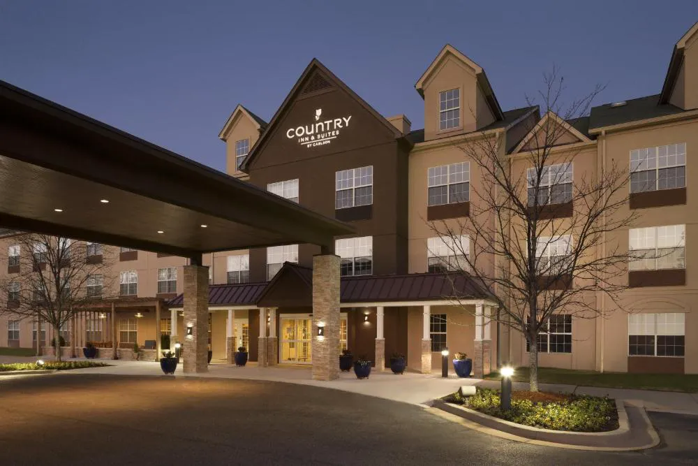 Country Inn & Suites by Radisson, Aiken, SC hotel hero