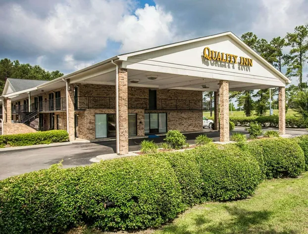 Quality Inn Manning I-95 hotel detail image 3