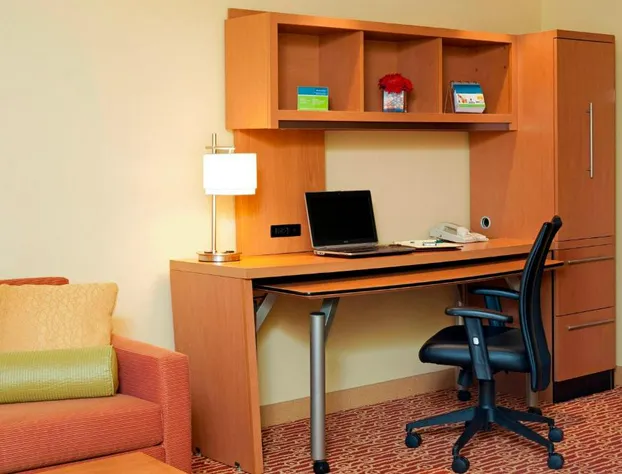 Towneplace Suites By Marriott Bloomington hotel detail image 4
