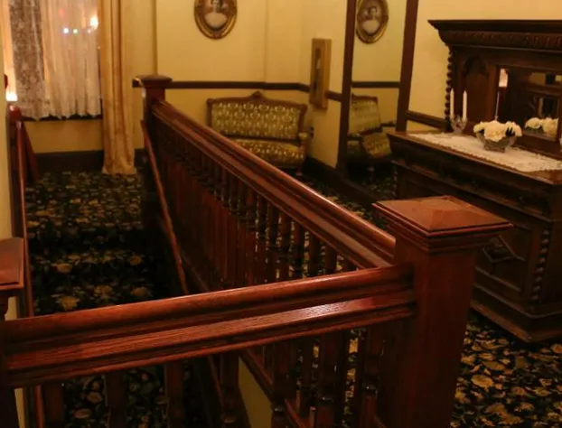 Martin & Mason Hotel hotel detail image 2