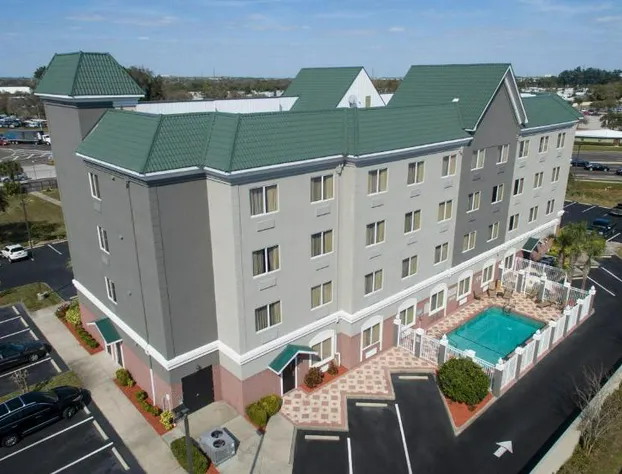 Country Inn & Suites by Radisson, St. Petersburg - Clearwater, FL hotel detail image 3