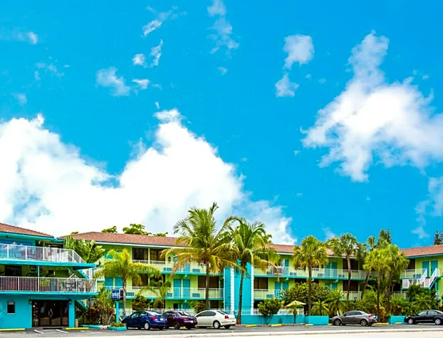 Ocean Reef Hotel hotel detail image 3