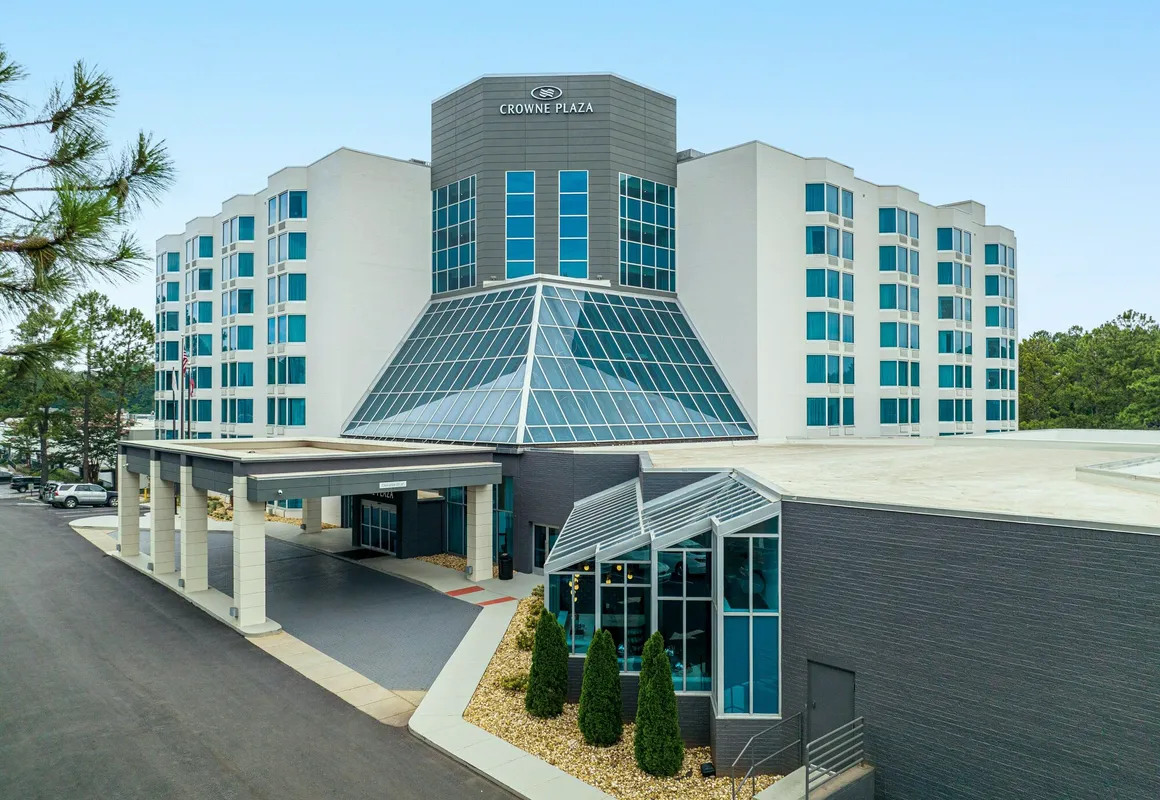 Crowne Plaza Atlanta NE - Norcross by IHG hotel hero