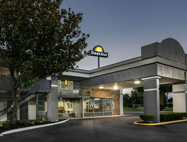 Days Inn by Wyndham Clarksville TN hotel detail image 4