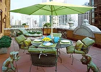 Warwick New York hotel detail image 1