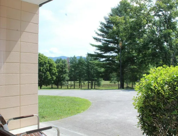 Highland Manor Inn hotel detail image 2