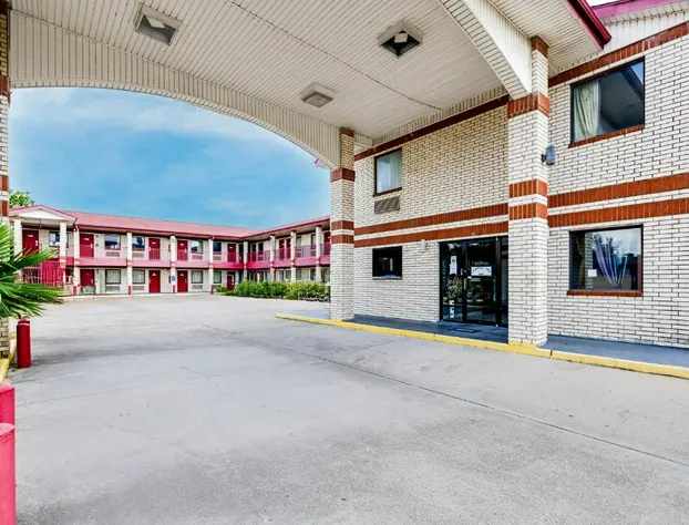 Hotel O Luxury Inn Channelview Baytown I-10 hotel detail image 1