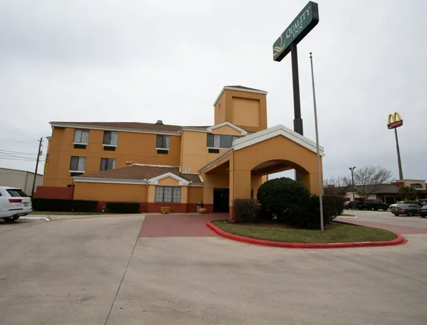 Quality Inn Baytown - Houston East hotel detail image 1