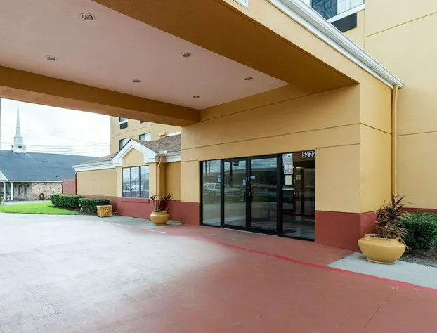 Quality Inn Baytown - Houston East hotel detail image 4
