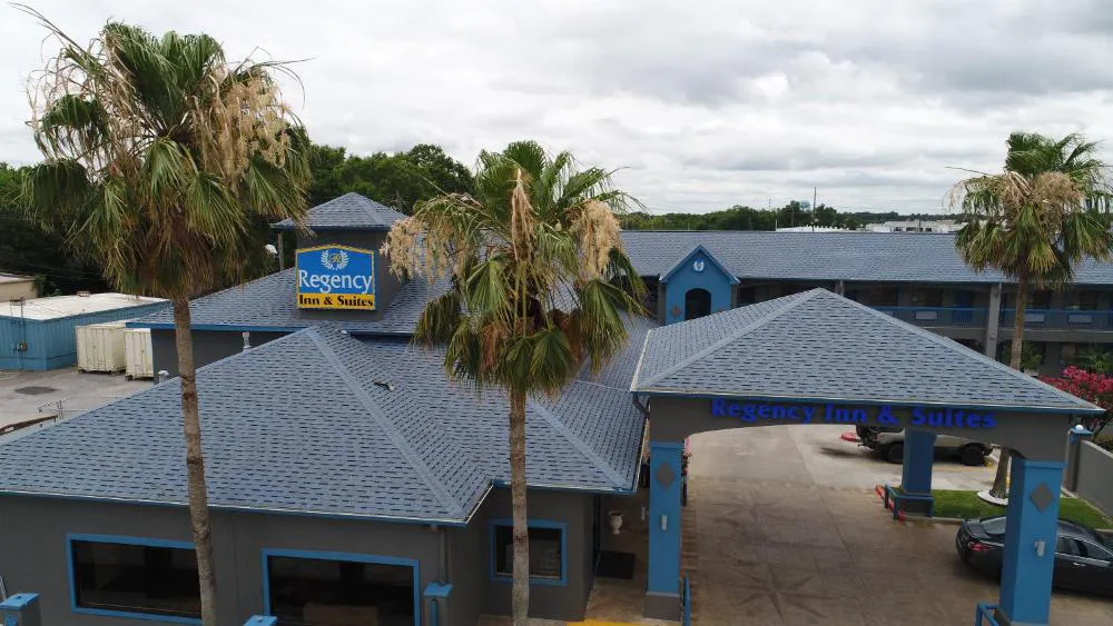 Regency Inn & Suites Beaumont hotel hero