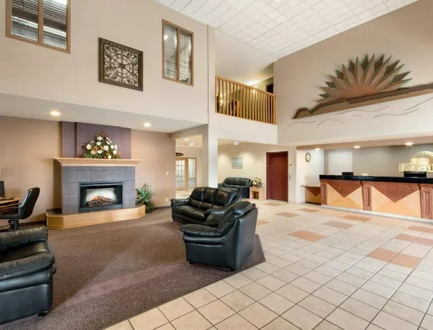 Days Inn & Suites by Wyndham Thunder Bay hotel detail image 1