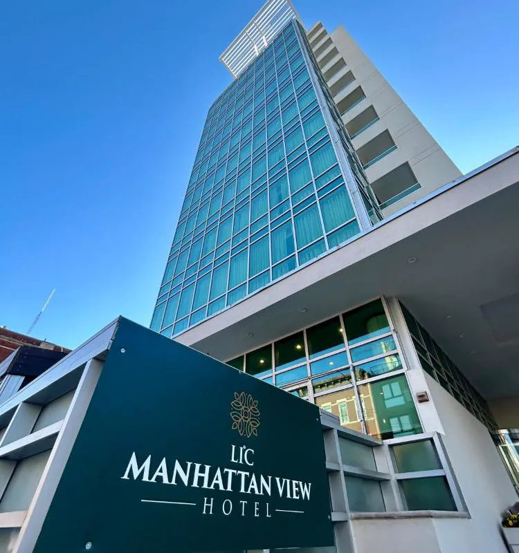 LIC Manhattan View Hotel hotel hero