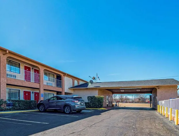 Quality Inn Glenpool - Tulsa hotel detail image 2