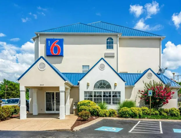 Motel 6 Chattanooga, TN - Downtown hotel detail image 2