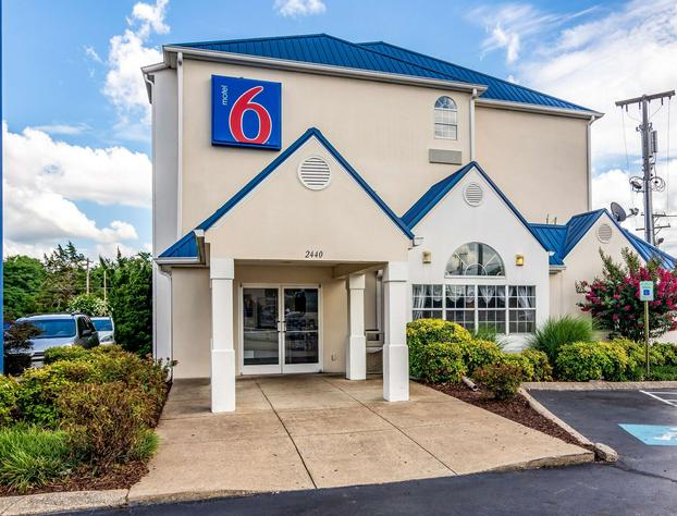 Motel 6 Chattanooga, TN - Downtown hotel detail image 2