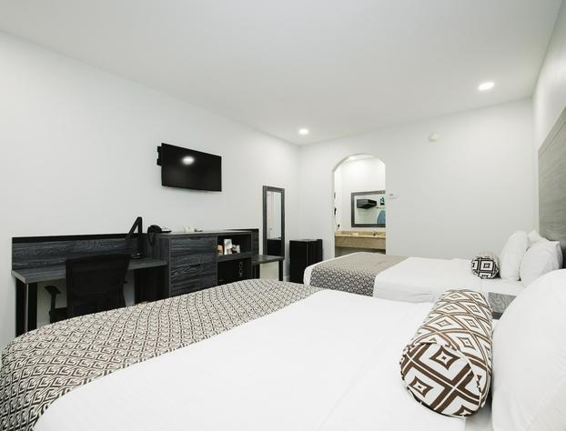 Sapphire Inn and Suites hotel detail image 2