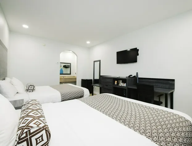 Sapphire Inn and Suites hotel detail image 2