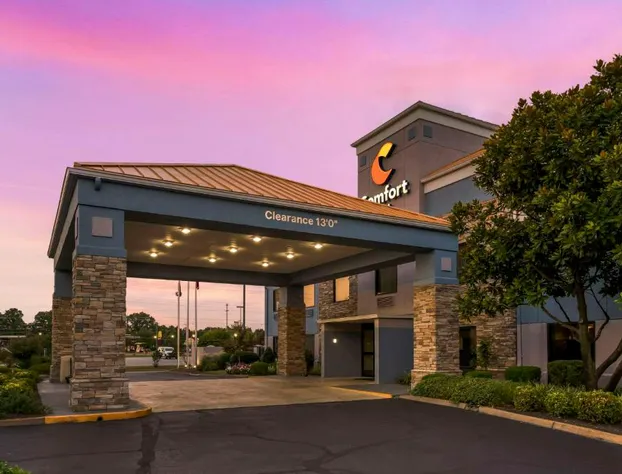 Comfort Inn Brownsville I-40 hotel detail image 1
