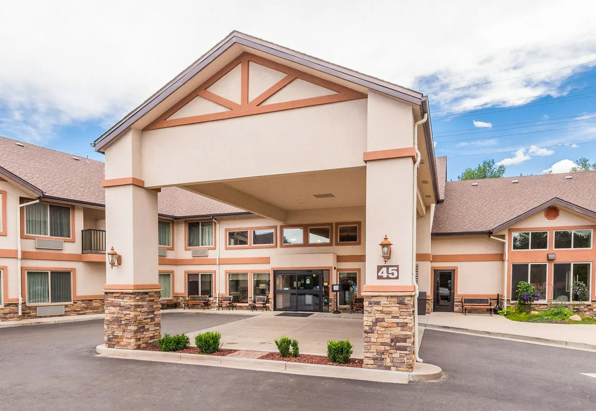 Magnuson Grand Pikes Peak hotel hero