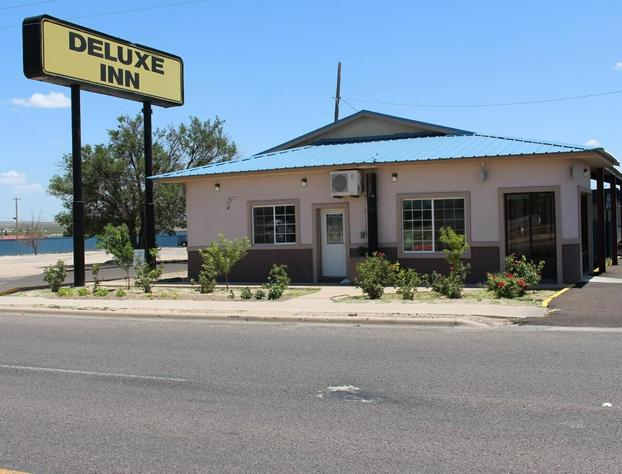 Deluxe Inn Fort Stockton hotel detail image 1