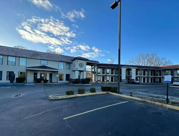 Quality Inn Ashland hotel detail image 1