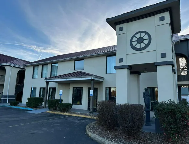 Quality Inn Ashland hotel detail image 4