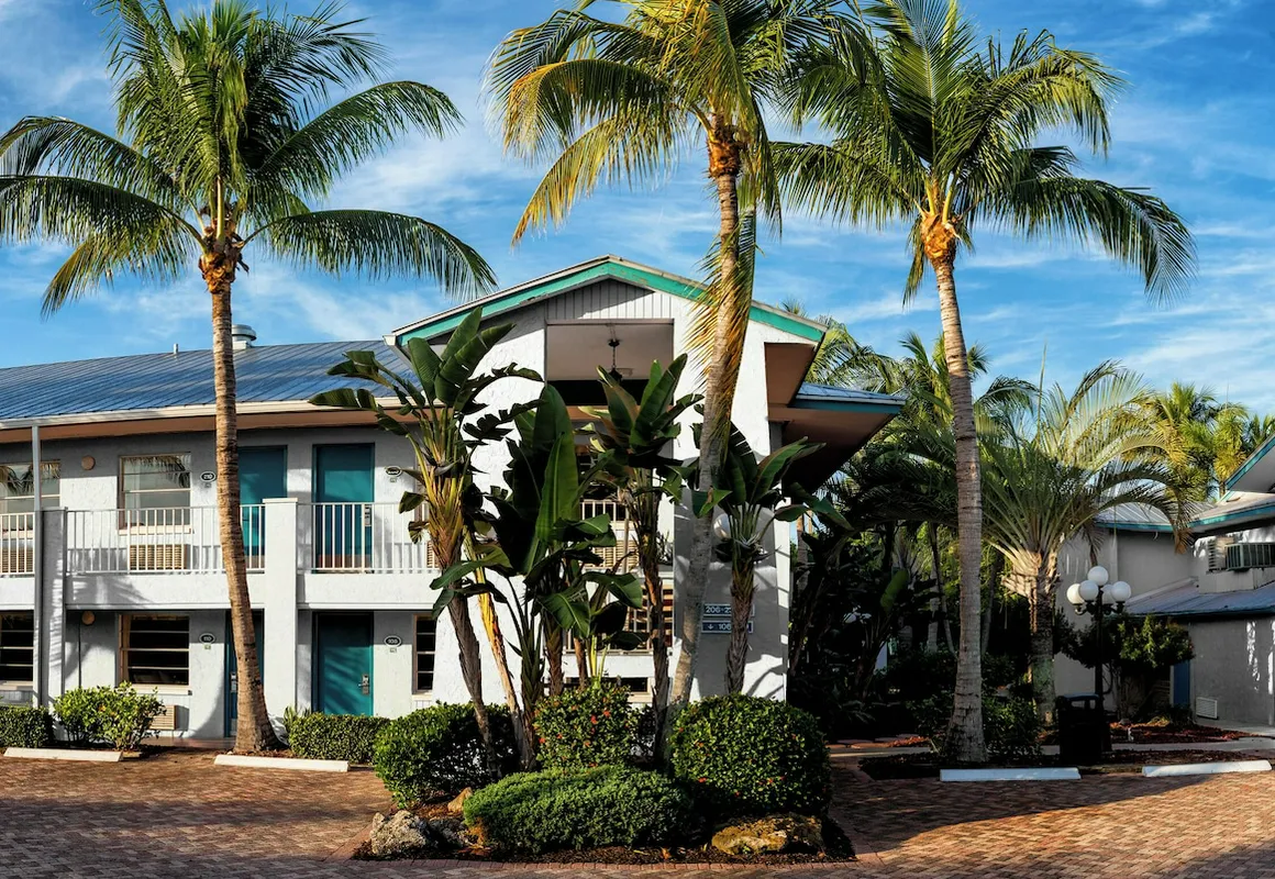 Sanibel Island Beach Resort hotel hero