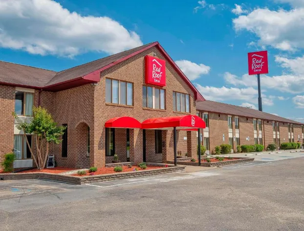 Red Roof Inn Roanoke Rapids hotel detail image 1