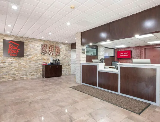 Red Roof Inn Roanoke Rapids hotel detail image 4