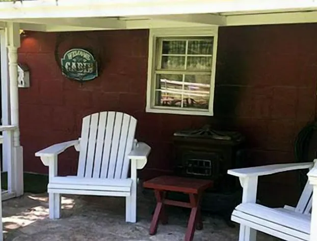 Country Woods Inn hotel detail image 3