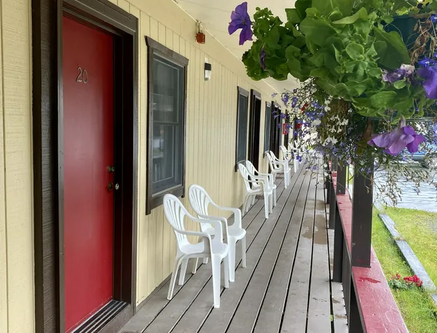 Trail Lake Lodge hotel detail image 3