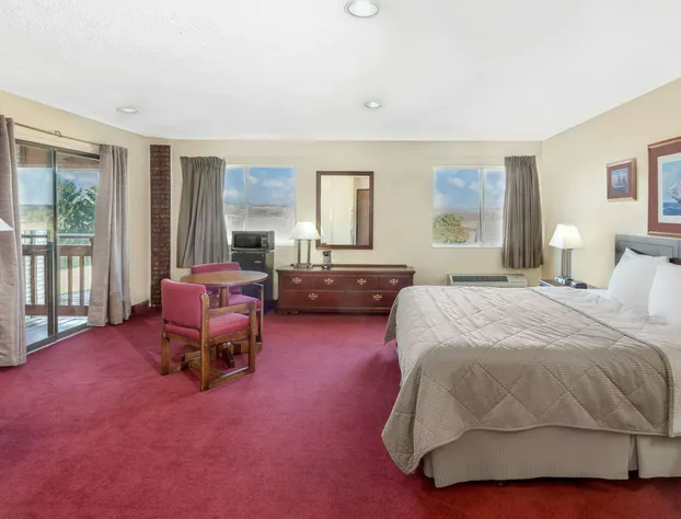 Days Inn by Wyndham Jackson hotel detail image 4