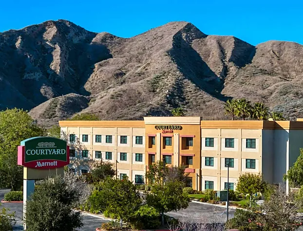Courtyard by Marriott Santa Clarita Valencia hotel detail image 3