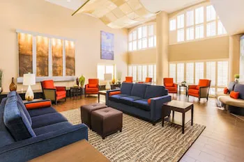 Comfort Suites DFW North/Grapevine hotel detail image 1