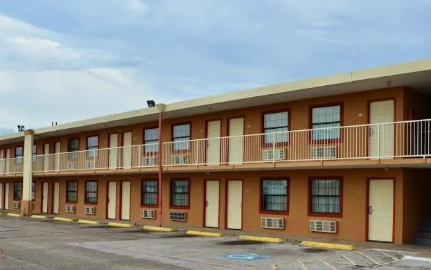 Royal Inn hotel detail image 1